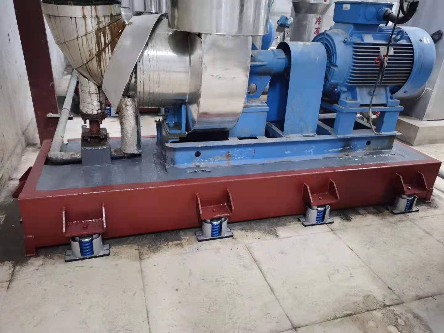 金諾減振器深圳證券大廈水泵房治理設(shè)備噪聲工程